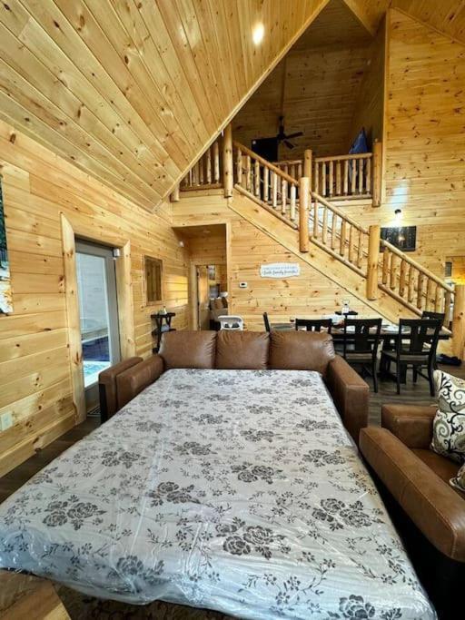 New! Indoor Pool/Ps 5/Hot Tub/Parkway Villa Pigeon Forge Bagian luar foto