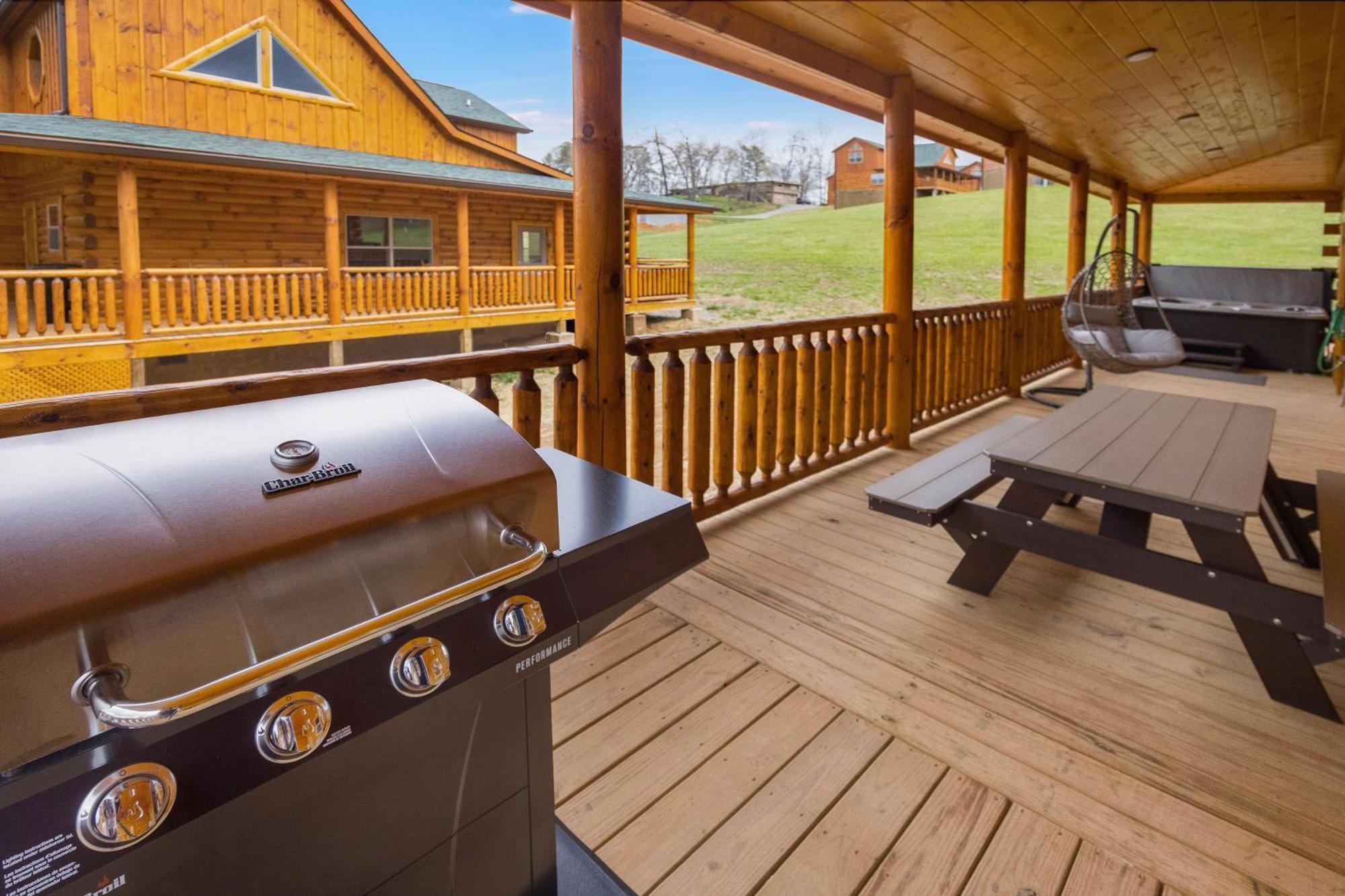 New! Indoor Pool/Ps 5/Hot Tub/Parkway Villa Pigeon Forge Bagian luar foto